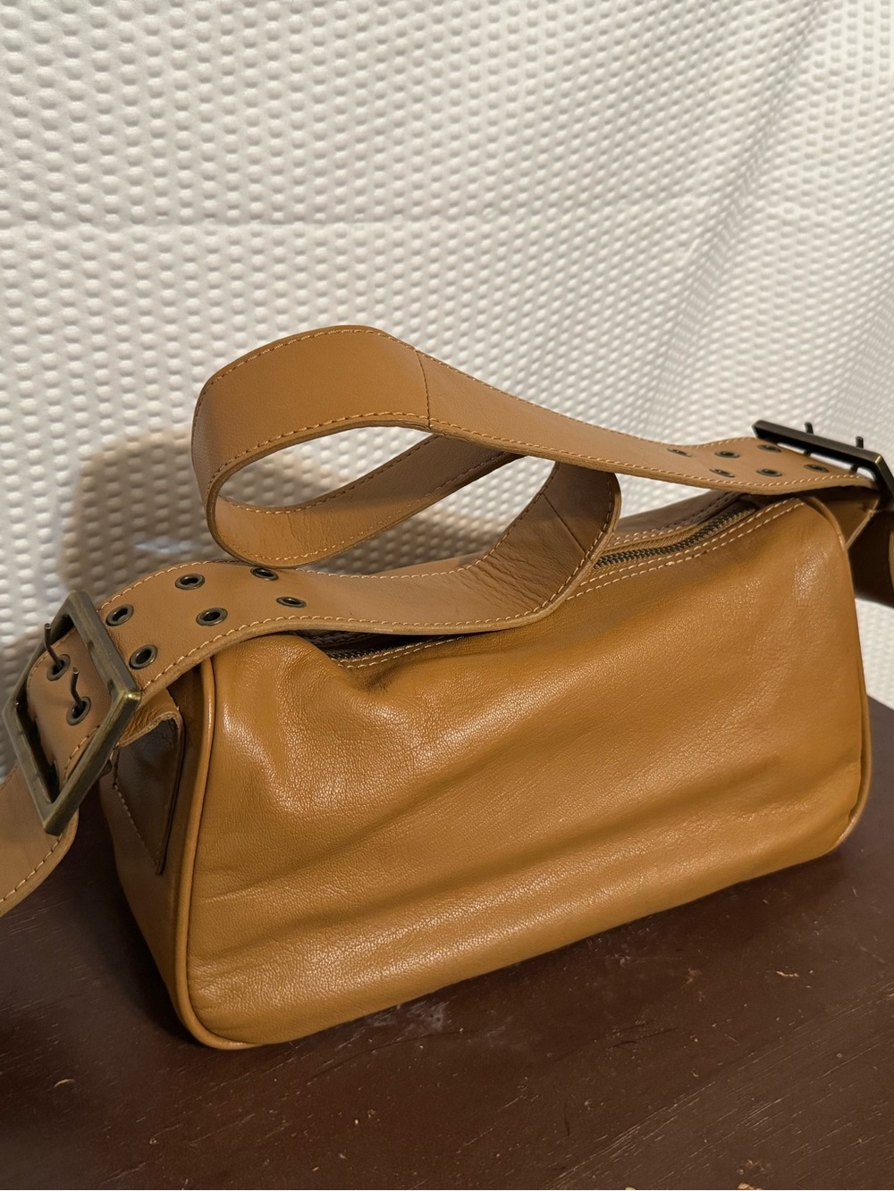 Free People Tan Leather Shoulder Bag - Picture 2 of 4